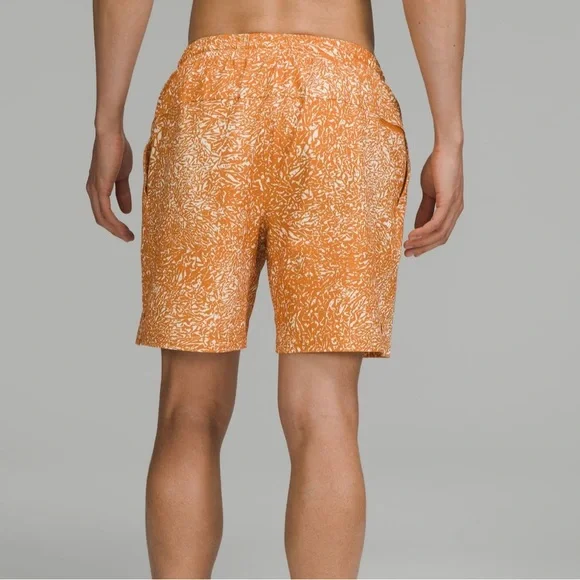Lululemon Pool Short 7” NWT Size Small (Crunch Max Lemon Sorbet Autumn Orange) - Picture 12 of 14